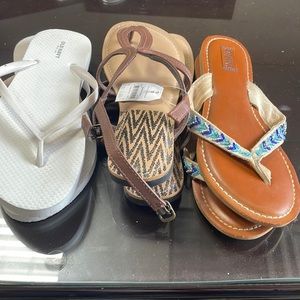 Bundle of sandals